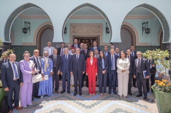 رئيس الحكومة يترأس الاجتماع الأول للمجلس الوطني للصناعة التقليدية