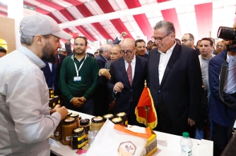 رئيس الحكومة في زيارة لأروقة المعرض الدولي للفلاحة بالمغرب، في دورته الـ 17