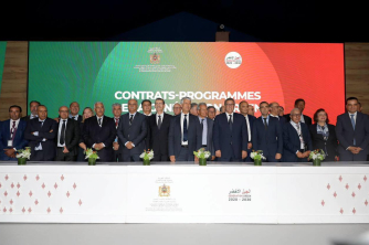 Le Chef du Gouvernement préside la cérémonie de signature de 19 contrats du programme nouvelle génération entre l'Etat et les professionnels lors du 15ème Salon International de l'Agriculture de Meknès.