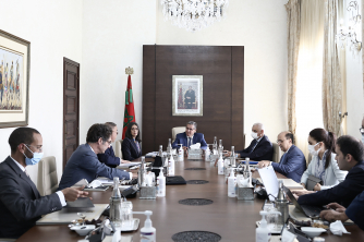 السيد رئيس الحكومة يترأس اجتماعا وزاريا حول الحماية الاجتماعية