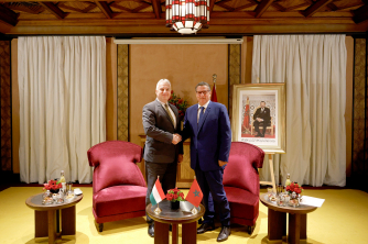 السيد رئيس الحكومة يستقبل السيد زولت سيمين، نائب رئيس الوزراء الهنغاري