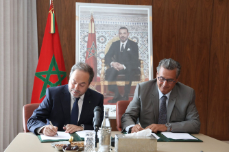 The Head of Government signs 2023-2037 program contract between the government and Royal Air Maroc