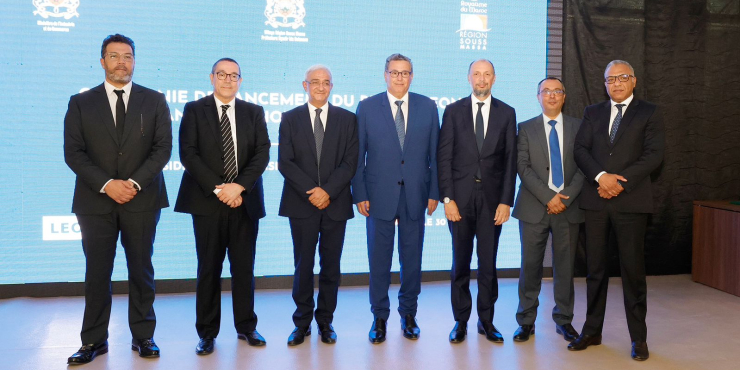 Le Chef du gouvernement préside la cérémonie de signature de deux protocoles d'accord et d’une convention cadre pour la mise en place de 6 projets d’investissement du groupe allemand « Leoni » dans le secteur automobile
