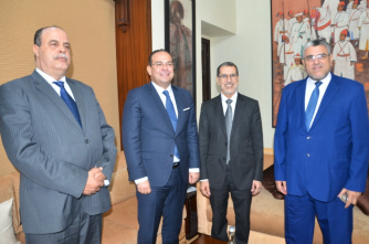 رئيس الحكومة يستقبل الوزير المكلف بالعلاقات مع الهيئات الدستورية والمجتمع المدني وحقوق الإنسان 
