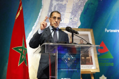 رئيس الحكومة: للمهندس المعماري دور في إشعاع الأقاليم الجنوبية وإبراز تراثها