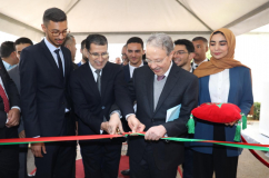 Le Chef du gouvernement félicite les étudiants des Instituts supérieurs marocains