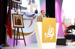 رئيس الحكومة يحتفي بالنساء في عيدهن الوطني رئيس الحكومة يحتفي بالنساء في عيدهن الوطني