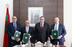 The Prime Minister presided over the signing ceremony of a partnership agreement between the government and the CDG for the upgrade of 6 football stadiums and the construction of a new stadium