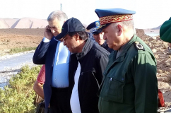 وفد رفيع المستوى في زيارة ميدانية لإقليم الرشيدية لتفقد الوضع إثر السيول الفيضانية التي عرفها "واد دمشان" (جماعة الخنك) وفد رفيع المستوى في زيارة ميدانية لإقليم الرشيدية لتفقد الوضع إثر السيول الفيضانية التي عرفها "واد دمشان" (جماعة الخنك)