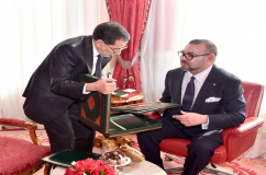 عرض رئيس الحكومة أمام الملك بخصوص مشروع إصلاح المراكز الجهوية للاستثمار
