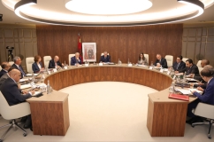 السيد رئيس الحكومة يترأس اجتماع اللجنة الوزارية المكلفة بتتبع تداعيات التوترات الجيوسياسية بالشرق الأوسط على الاقتصاد الوطني