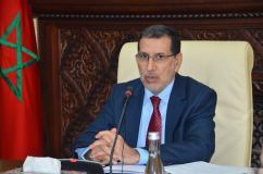 رئيس الحكومة يؤكد اتخاذ الإجراءات المناسبة لإنجاح التوقيت الجديد ويعلن عن آلية للتقييم والتتبع
