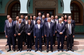 Le Chef du gouvernement préside la cérémonie de signature de la convention d'investissement stratégique du groupe sino-européen GOTION High-Tech 
