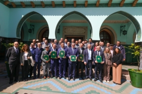 السيد رئيس الحكومة يشرف على توقيع اتفاق جولة أبريل 2024 بين الحكومة والمركزيات النقابية والمنظمات والجمعيات المهنية للشغالين