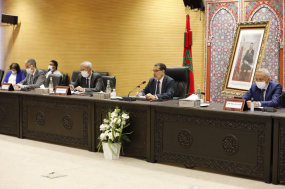 رئيس الحكومة يترأس اجتماع اللجنة الوزارية الدائمة للسياسة العقارية
